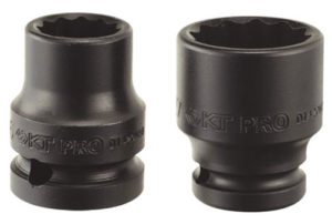 1/2 DR IMP SKT  18MM M 12PT BL